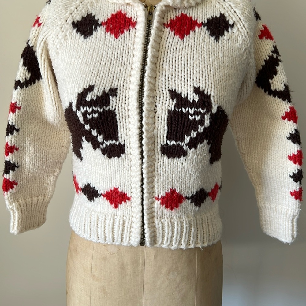 1950’s Vintage Handmade Cowichan Horse Sweater - Picture 6 of 17